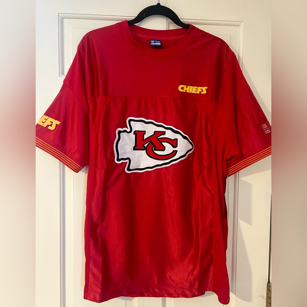 NFL Red KC Chiefs Men's Jersey L